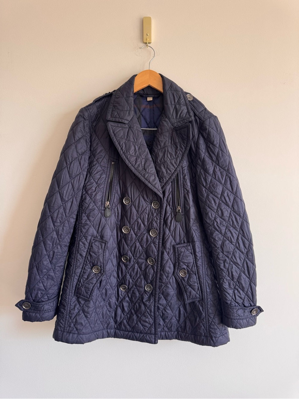 Authentic Burberry Brit | Quilted Double-Breasted Navy Coat Jacket in Navy ~ XL